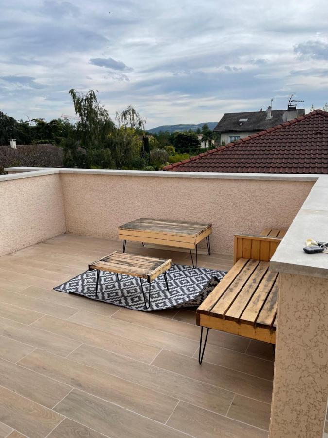 La Parenthese Balneo T2 Cosy De 40M² Avec Terrasse Lejlighed Ternay  Eksteriør billede